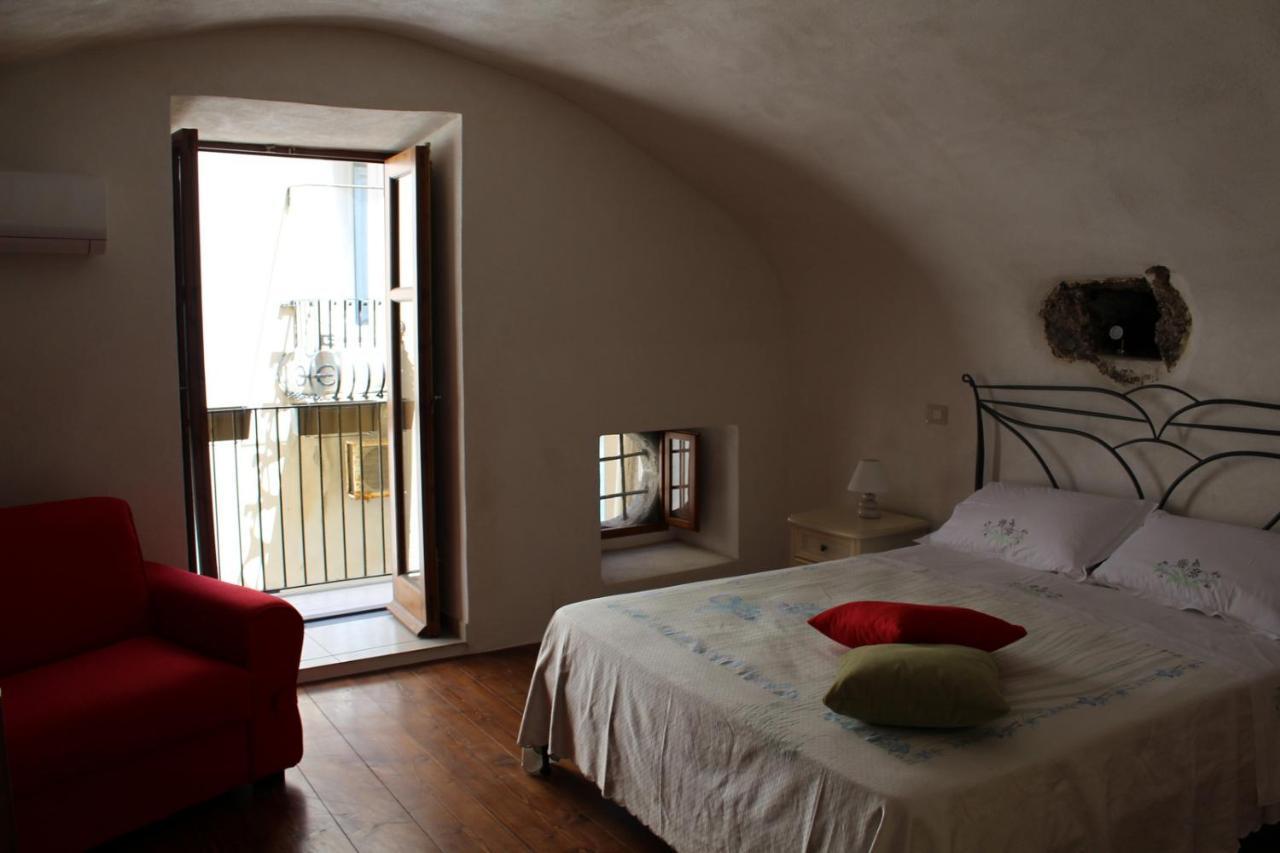 Casa Vacanza U Curtigghiu 리파리 외부 사진