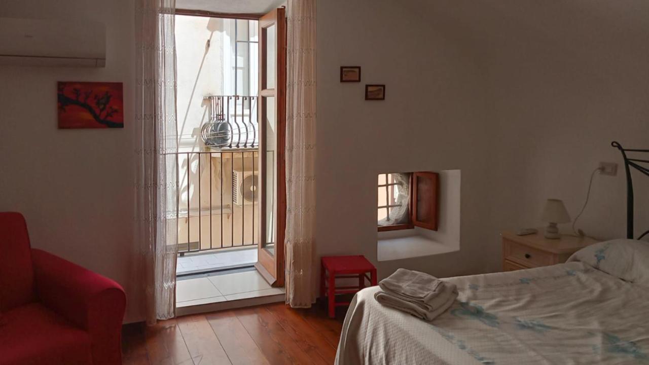 Casa Vacanza U Curtigghiu 리파리 외부 사진