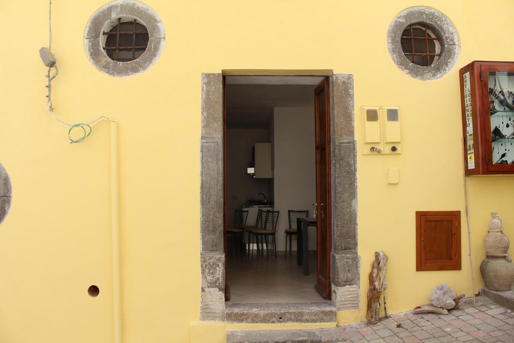 Casa Vacanza U Curtigghiu 리파리 외부 사진